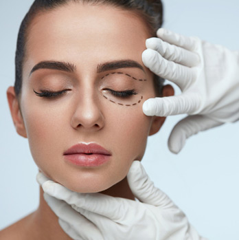 Eyelid-Surgery-(Blepharoplasty)-Surgical-Process-1